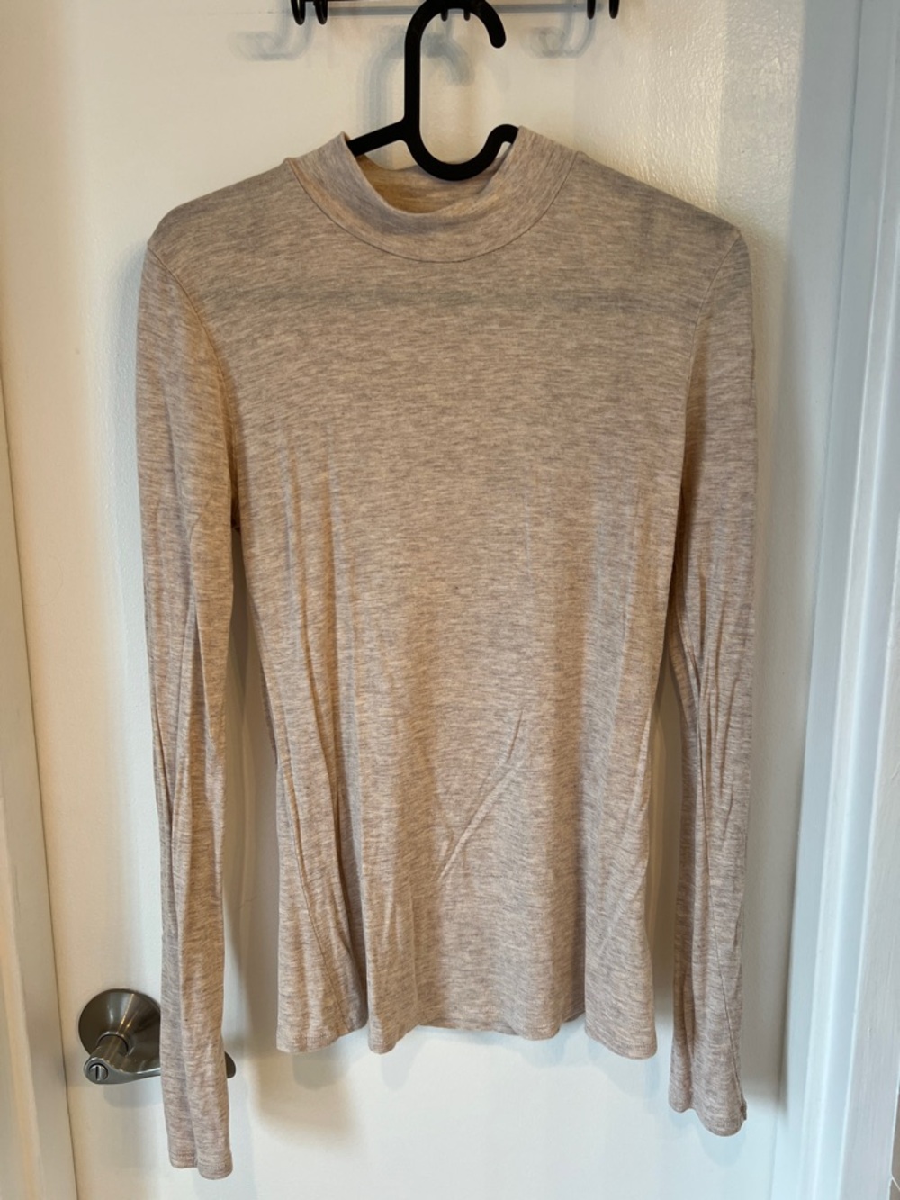 Active Basic Women's Long Sleeve Mock Neck Top - Beige Heather